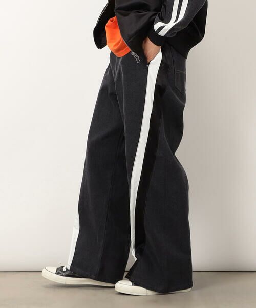 Purple&Yellow / パープルアンドイエロー デニムパンツ | デニム×サテンラインワイドバギーパンツ | 詳細2