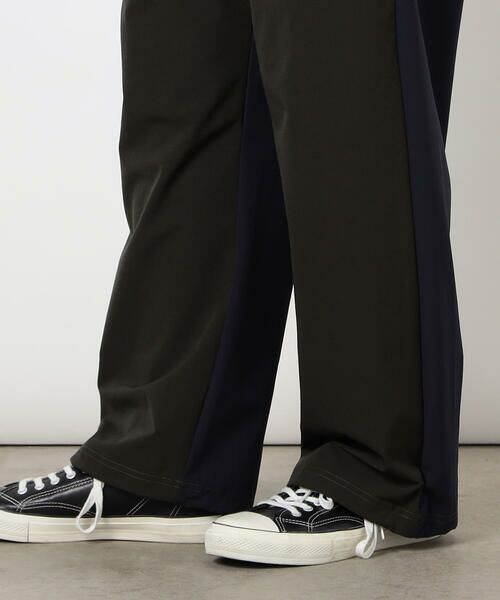 Purple&Yellow / パープルアンドイエロー その他パンツ | ナイロンストレッチワイドパンツ | 詳細12