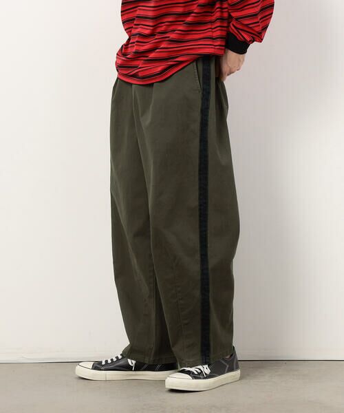 Purple&Yellow / パープルアンドイエロー その他パンツ | ストレッチツイル ワイドテーパード ラインパンツ | 詳細25