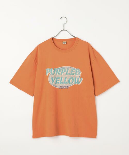 Purple&Yellow / パープルアンドイエロー Tシャツ | カスレロゴプリント フロスト半袖Tシャツ（オレンジ）