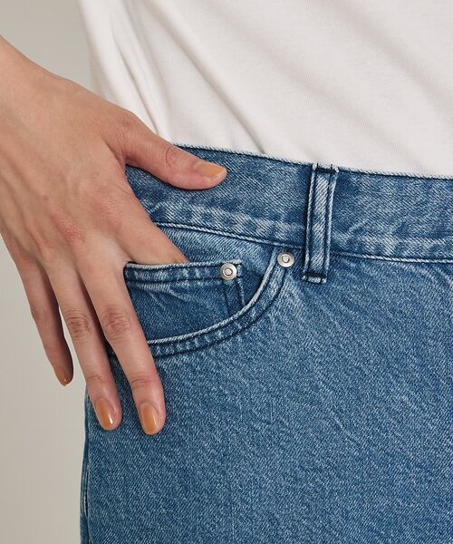 カリテe×qualite e-jeansクロップドデニム38ブルー/試着のみ カリテe×qualite e-jeansクロップドデニム38ブルー/試着のみ
