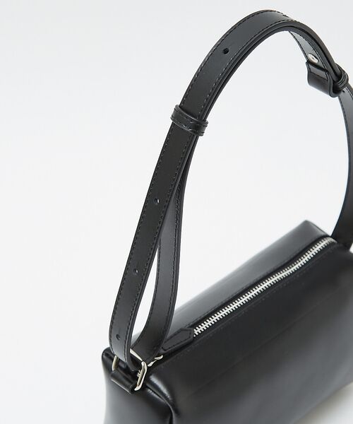 qualite / カリテ ショルダーバッグ | 【YAHKI】SHRINK SOFT W FACE　ショルダーバッグ | 詳細5