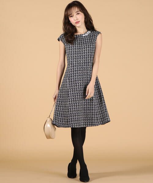 セール ビジュー付ファンシーワンピース ワンピース Queens Court クイーンズコート ファッション通販 タカシマヤファッションスクエア セール ビジュー付ファンシーワンピース ワンピース Queens Court クイーンズコート ファッション通販 タカシマヤファッションスクエア