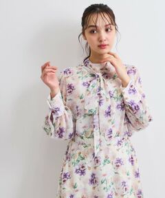 QUEENS COURT / クイーンズコート シャツ・ブラウス | フラワーシアーハイネックブラウス≪洗濯機で洗える≫