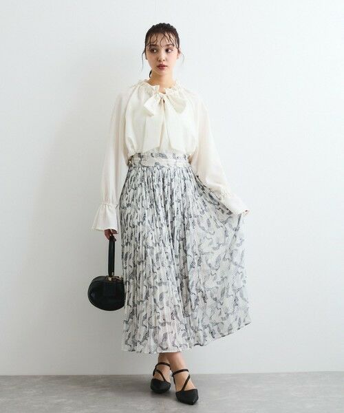 QUEENS COURT / クイーンズコート ミニ・ひざ丈スカート | ラメストライププリーツスカート≪手洗い可能≫ | 詳細4