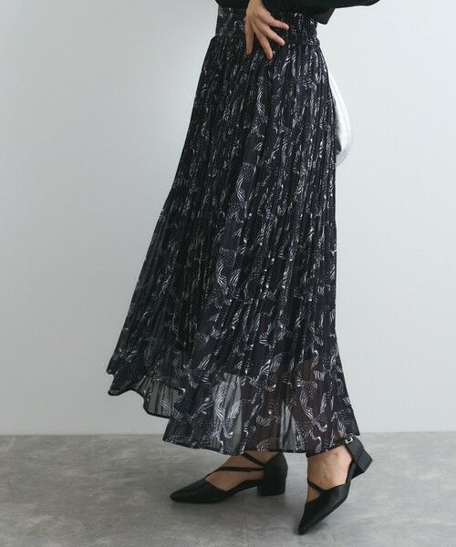 QUEENS COURT/クイーンズコート ラメストライププリーツスカート≪手洗い可能≫ ブラック M QUEENS COURT/クイーンズコート ラメストライププリーツスカート≪手洗い可能≫ ブラック M