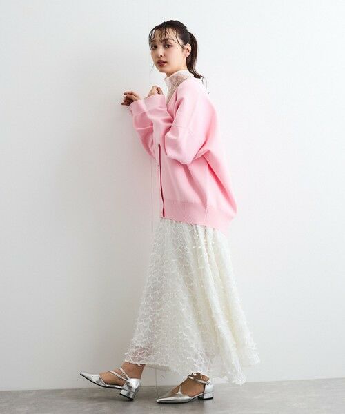 QUEENS COURT / クイーンズコート ニット・セーター | アソートビジューボタン軽量カーディガン≪手洗い可能≫ | 詳細14