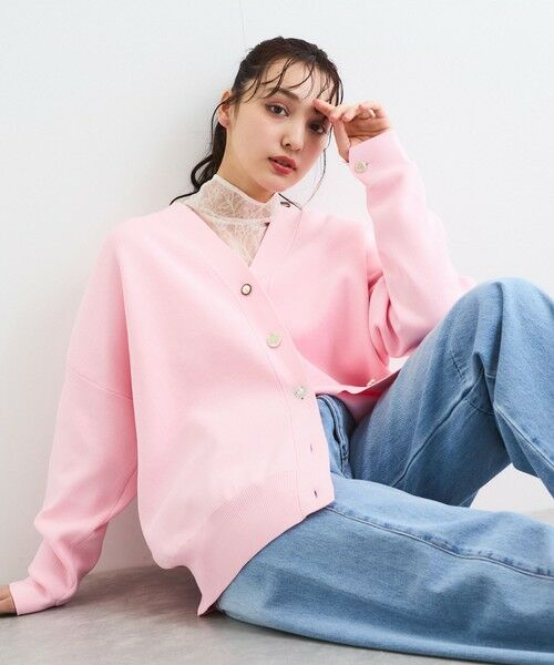 QUEENS COURT / クイーンズコート ニット・セーター | アソートビジューボタン軽量カーディガン≪手洗い可能≫ | 詳細16