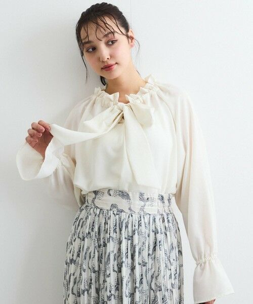 QUEENS COURT / クイーンズコート シャツ・ブラウス | フィブリルサテンリボンタイブラウス≪手洗い可能≫ | 詳細1