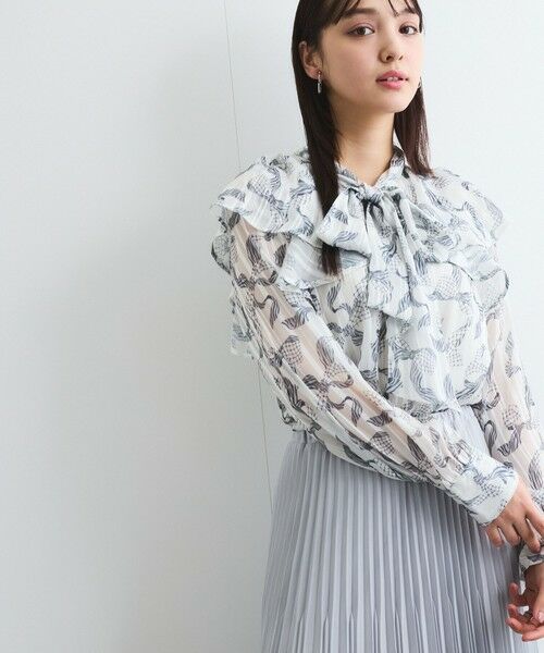 QUEENS COURT / クイーンズコート シャツ・ブラウス | ラメストライプラッフルタイブラウス≪手洗い可能≫ | 詳細2