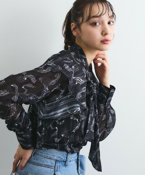 QUEENS COURT / クイーンズコート シャツ・ブラウス | ラメストライプラッフルタイブラウス≪手洗い可能≫ | 詳細13