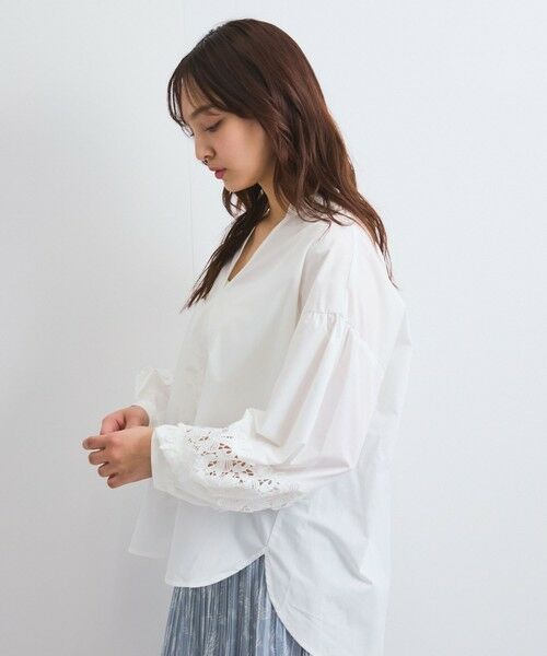 QUEENS COURT / クイーンズコート シャツ・ブラウス | レース切替スキッパーシャツ≪洗濯機で洗える≫ | 詳細2