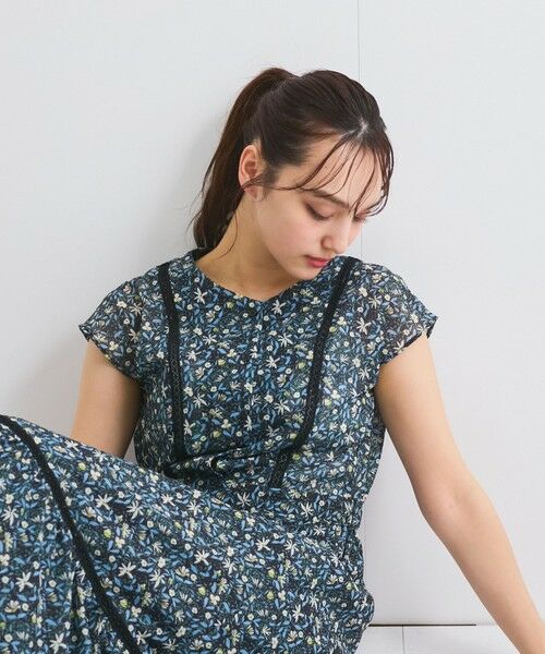 QUEENS COURT / クイーンズコート ロング・マキシ丈ワンピース | ローンフラワーレースワンピース≪手洗い可能≫ | 詳細11