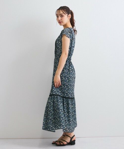 QUEENS COURT / クイーンズコート ロング・マキシ丈ワンピース | ローンフラワーレースワンピース≪手洗い可能≫ | 詳細3