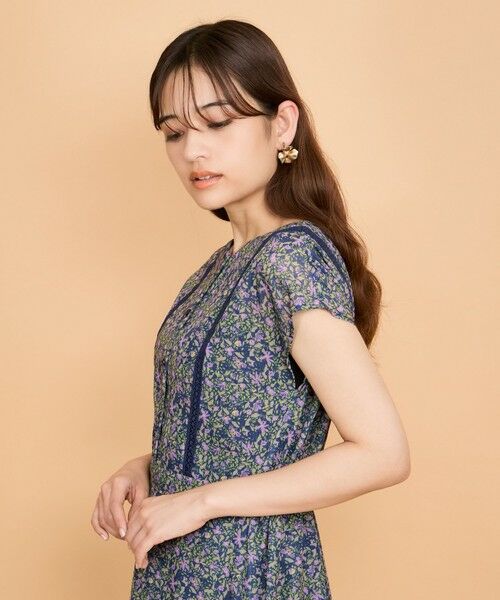 QUEENS COURT / クイーンズコート ロング・マキシ丈ワンピース | ローンフラワーレースワンピース≪手洗い可能≫ | 詳細13