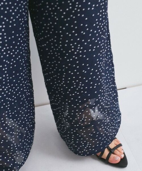 QUEENS COURT / クイーンズコート ロング・マキシ丈ワンピース | シアージャカードドットサロペット≪手洗い可能≫ | 詳細3