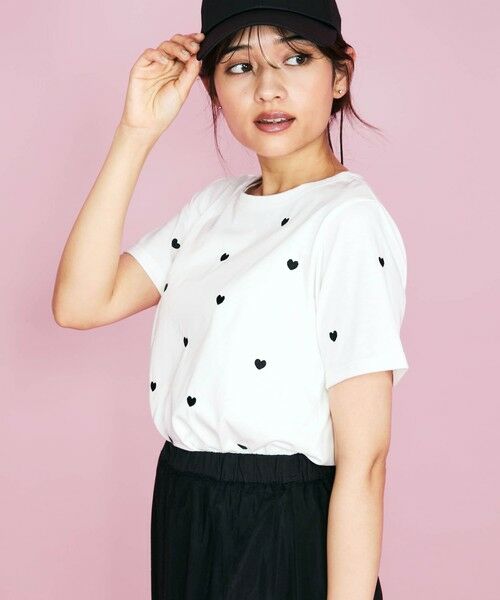 QUEENS COURT / クイーンズコート カットソー | ハート刺繍Tシャツ≪洗濯機で洗える≫ | 詳細2