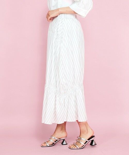 QUEENS COURT/NC[YR[g _uMU[XJ[g&#8810;@Ő􂦂&#8811; zCgn̑ M