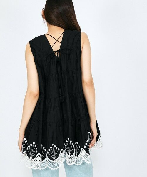 QUEENS COURT / クイーンズコート シャツ・ブラウス | スカラップ刺繍チュニックブラウス≪手洗い可能≫ | 詳細16
