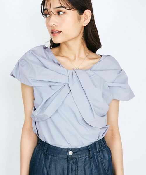 QUEENS COURT/クイーンズコート タイプライタークロスブラウス≪手洗い可能≫ ブルー M QUEENS COURT/クイーンズコート タイプライタークロスブラウス≪手洗い可能≫ ブルー M