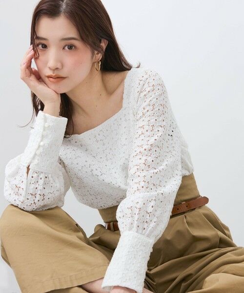 セール】 【SHIORI IRIE コラボ】2WAYオフショルレースブラウス