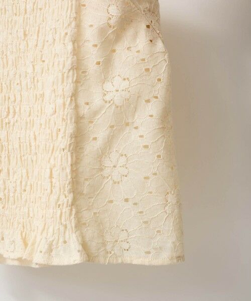 QUEENS COURT / クイーンズコート シャツ・ブラウス | 【SHIORI IRIE コラボ】2WAYオフショルレースブラウス≪手洗い可能≫ | 詳細16