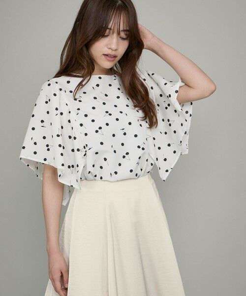 QUEENS COURT / クイーンズコート シャツ・ブラウス | チェリープリント柄ブラウス≪手洗い可能≫ | 詳細1