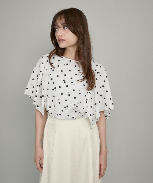 QUEENS COURT / クイーンズコート シャツ・ブラウス | チェリープリント柄ブラウス≪手洗い可能≫ | 詳細2