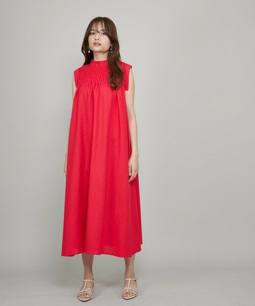 QUEENS COURT / クイーンズコート ロング・マキシ丈ワンピース | レーヨン麻シャーリングトップワンピース≪洗濯機で洗える≫ | 詳細1