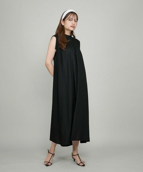 QUEENS COURT / クイーンズコート ロング・マキシ丈ワンピース | レーヨン麻シャーリングトップワンピース≪洗濯機で洗える≫ | 詳細9