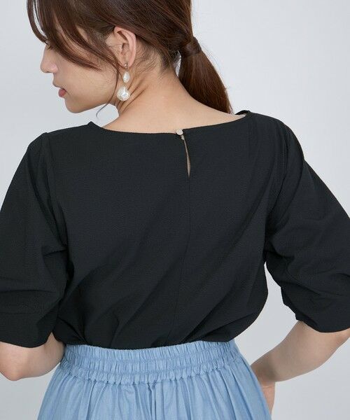 QUEENS COURT / クイーンズコート シャツ・ブラウス | サッカーパールボタンタックブラウス≪手洗い可能≫ | 詳細8