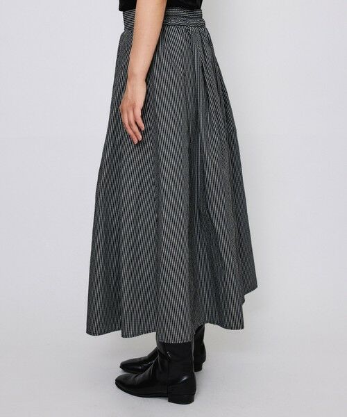 QUEENS COURT / クイーンズコート ミニ・ひざ丈スカート | タフタチェックフレアスカート≪手洗い可能≫ | 詳細2