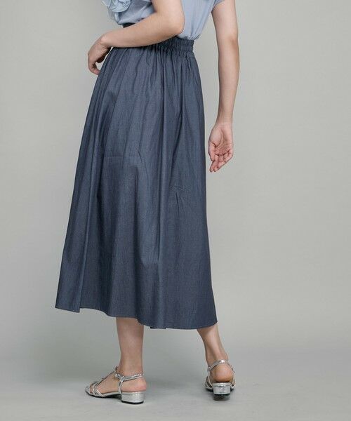 QUEENS COURT / クイーンズコート ミニ・ひざ丈スカート | ダンガリーデニムギャザーフレアスカート≪手洗い可能≫ | 詳細2