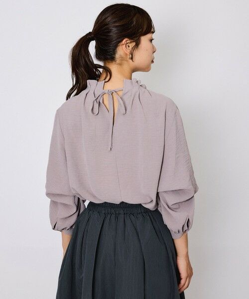 QUEENS COURT / クイーンズコート シャツ・ブラウス | スリーブ2WAYパールネックブラウス≪洗濯機で洗える≫ | 詳細11