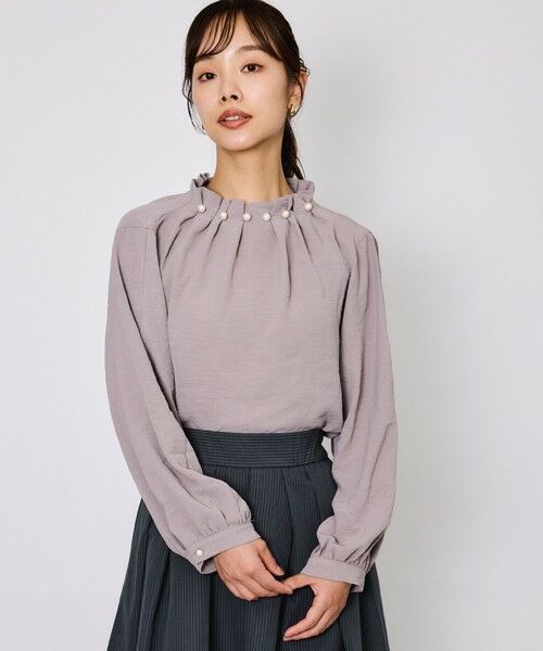 QUEENS COURT / クイーンズコート シャツ・ブラウス | スリーブ2WAYパールネックブラウス≪洗濯機で洗える≫ | 詳細12