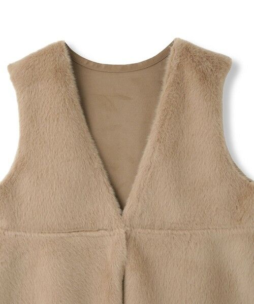 QUEENS COURT / クイーンズコート ダウンジャケット・ベスト | フェイクムートンファーペプラムジレ | 詳細10