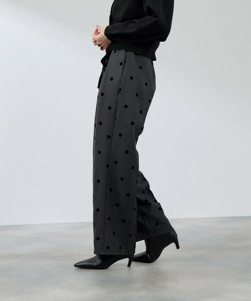 QUEENS COURT / クイーンズコート その他パンツ | フロッキードットイージーワイドパンツ≪手洗い可能≫ | 詳細4