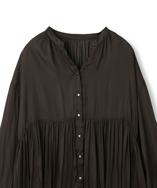 QUEENS COURT / クイーンズコート シャツ・ブラウス | 割繊サテンキーネックペプラムブラウス≪手洗い可能≫ | 詳細14