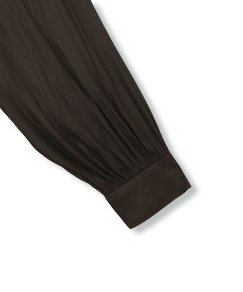 QUEENS COURT / クイーンズコート シャツ・ブラウス | 割繊サテンキーネックペプラムブラウス≪手洗い可能≫ | 詳細15