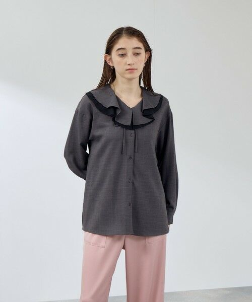 QUEENS COURT / クイーンズコート シャツ・ブラウス | ナチュラルストレッチフレアカラーブラウス≪手洗い可能≫ | 詳細4