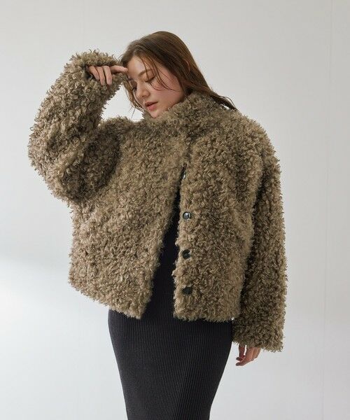 QUEENS COURT / クイーンズコート テーラードジャケット | プードルフェイクファーブルゾン（ベージュ）