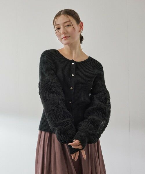 QUEENS COURT / クイーンズコート ニット・セーター | フラワーチュールスリーブカーディガン≪手洗い可能≫（ブラック）