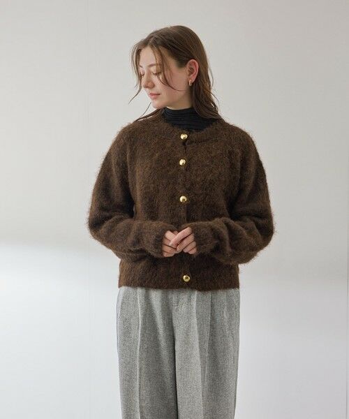 QUEENS COURT / クイーンズコート カーディガン・ボレロ | ソフトシャギー起毛メタルボタンカーディガン（ブラウン）