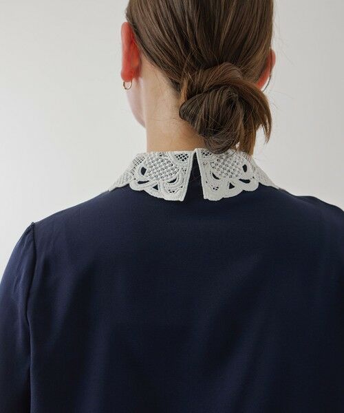 QUEENS COURT / クイーンズコート シャツ・ブラウス | モスクレープレースカラーブラウス | 詳細7