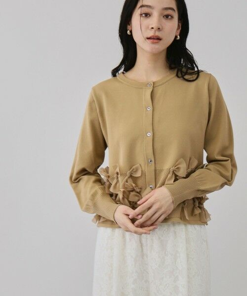 QUEENS COURT / クイーンズコート カーディガン・ボレロ | ブルーミングリボンニットカーディガン（ベージュ）