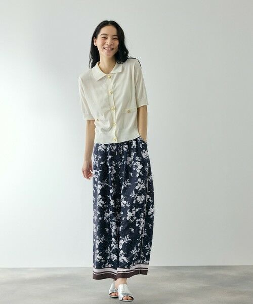 QUEENS COURT / クイーンズコート その他パンツ | パウダーサテンパネルプリントワイドパンツ | 詳細8