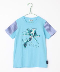 恐竜プリントTシャツ