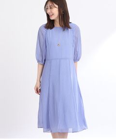 【夏SALE／着痩せ効果有!／人気急上昇♪マシンウォッシュ可能】ストライプマリンモチーフワンピース