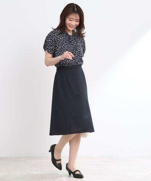 Reflect / リフレクト シャツ・ブラウス | 【マシンウォッシュ可／セットアップ可】ボウタイプリントブラウス | 詳細19