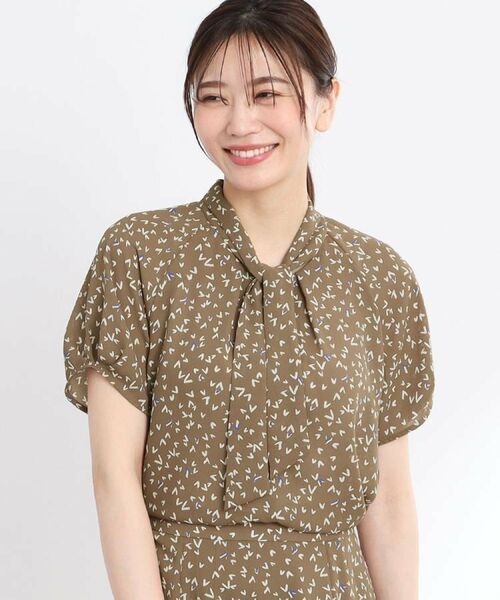 Reflect / リフレクト シャツ・ブラウス | 【マシンウォッシュ可／セットアップ可】ボウタイプリントブラウス | 詳細30